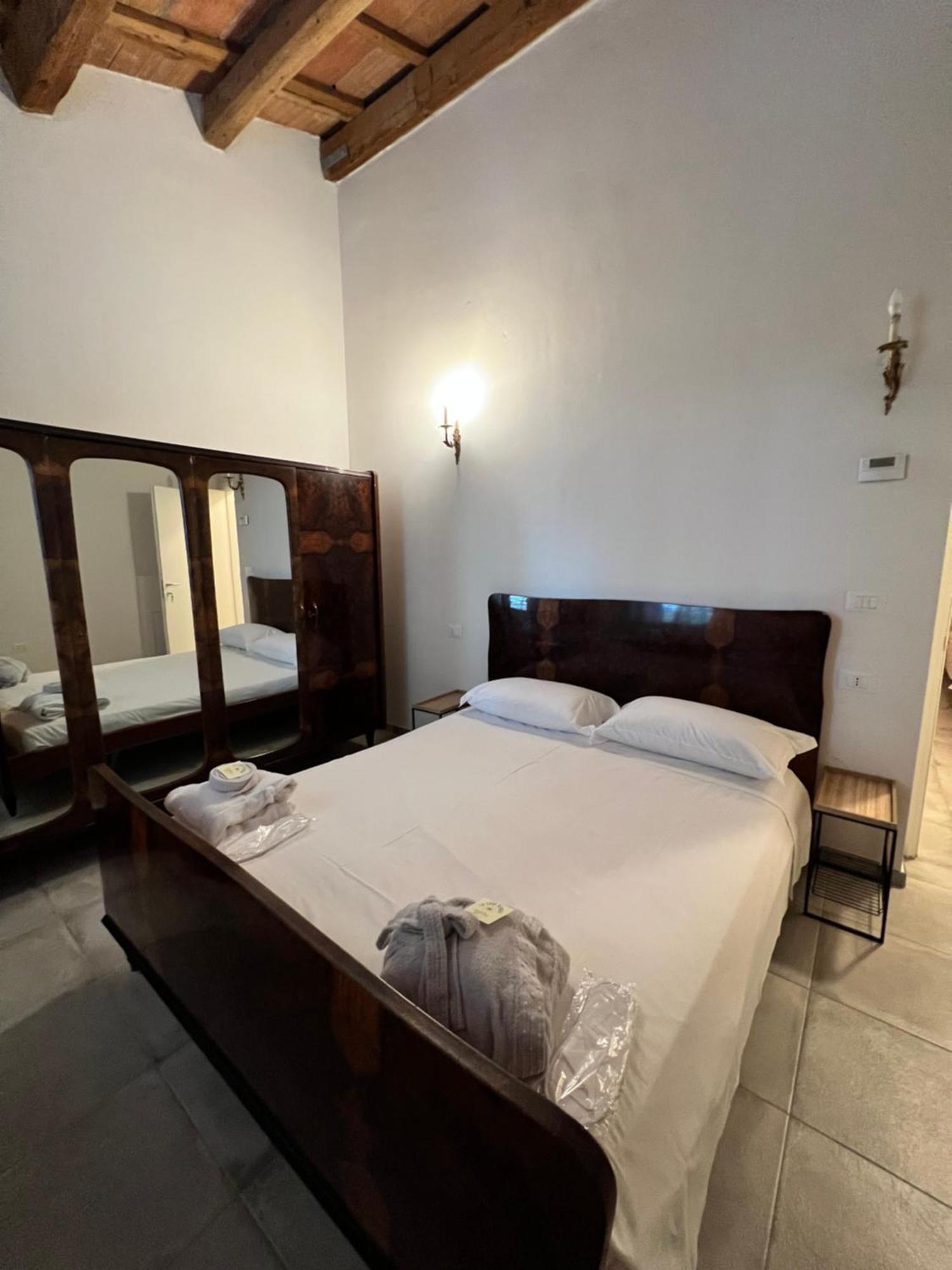 Guesthouse La Casa Di Giada Imola Exterior foto